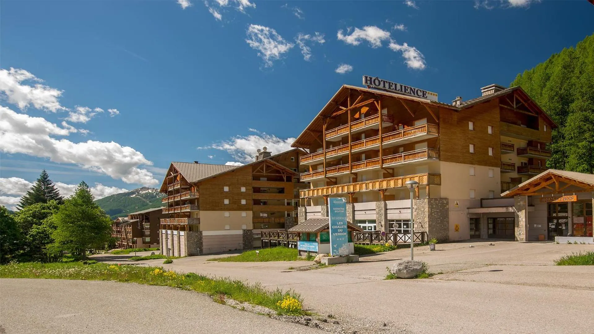 C Du Verdon -2301- Appt 4-6 Pers Allos 0*,  France
